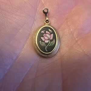 Vintage Avon Floral Rose Drop Earring Jacket Gold Oval Tone‎ Cottagecore